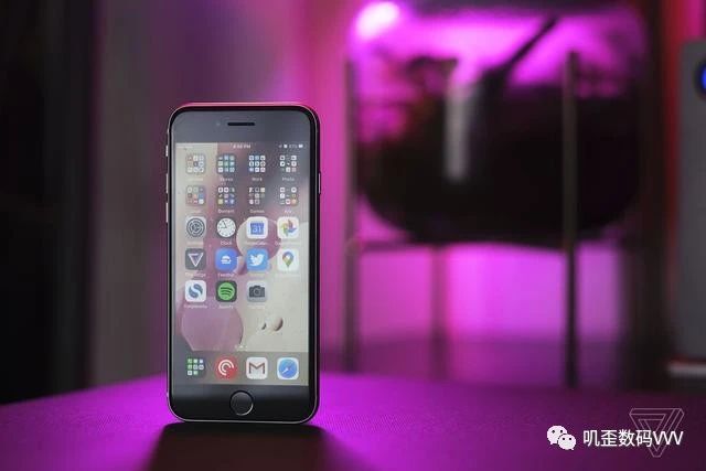 iphonese2评测,iphonese2全面评测