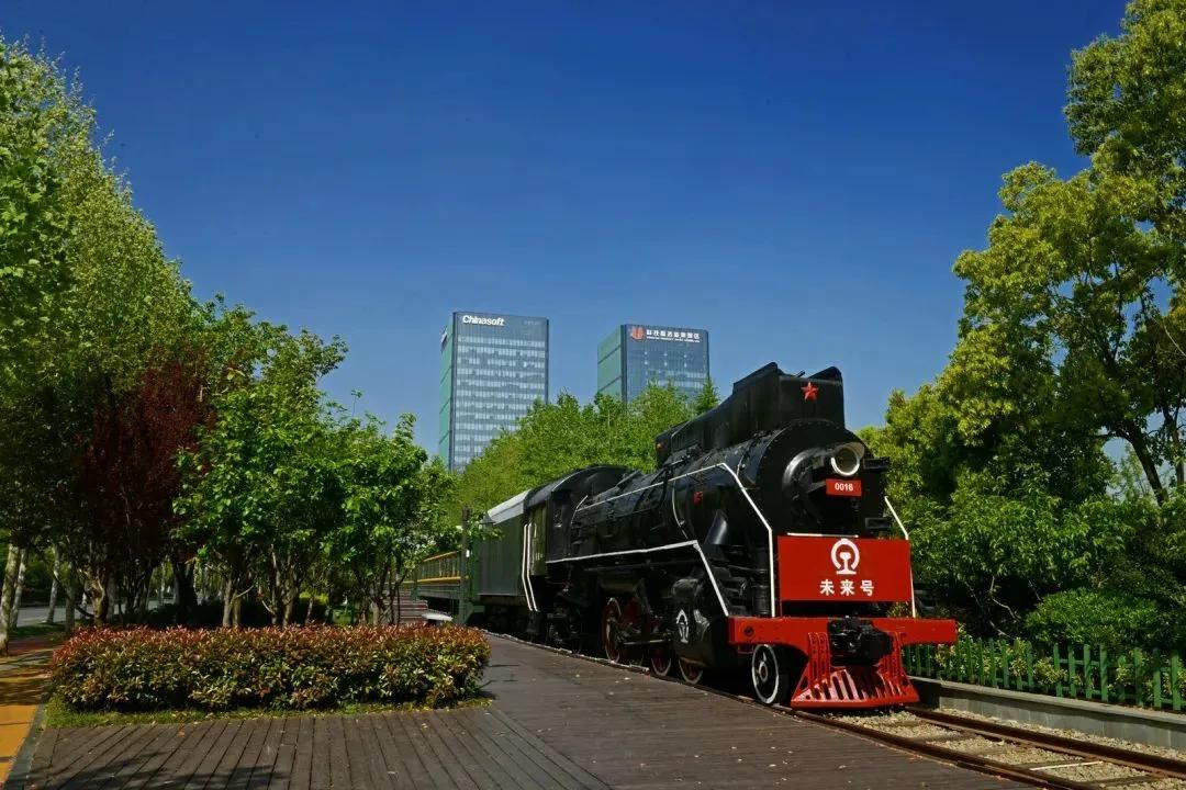 南京未来网络小镇悠谷,南京未来网络小镇悠湖之畔