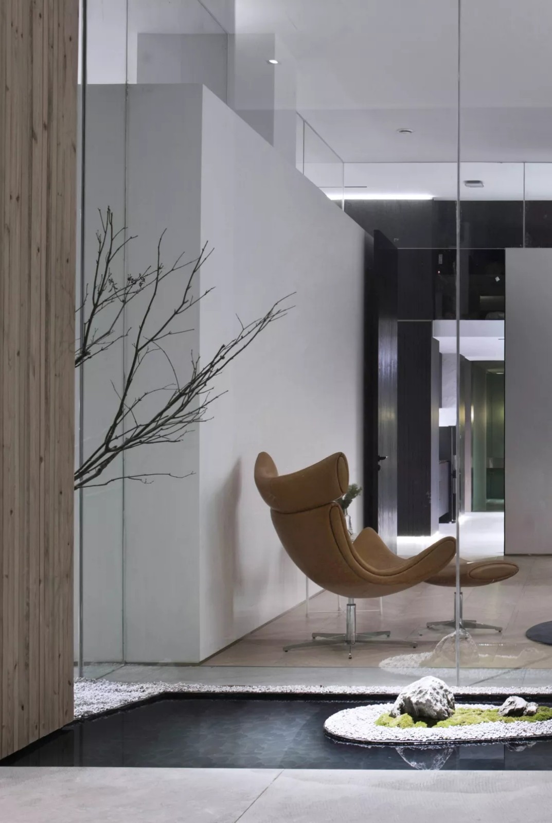 拯救城市遗忘边角的一间办公室|Between之间设计_欧模网