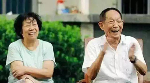 袁隆平与邓哲,袁隆平和邓哲的爱情