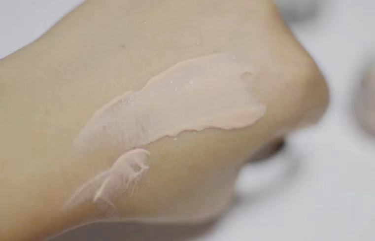 适合45到50岁女性的平价护肤品,50岁抗皱纹最好的护肤品平价