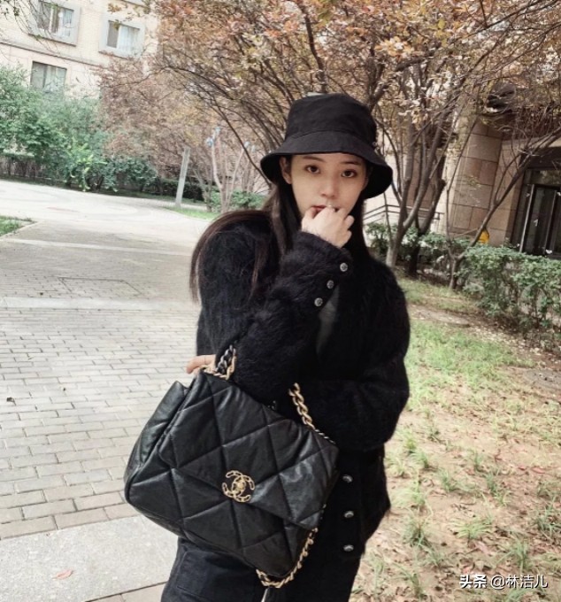 欧阳娜娜推荐的迷你包包,欧阳娜娜平价同款包包