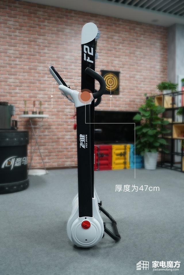 2000元左右跑步机哪个性价比高,2000左右可以看电视的跑步机推荐