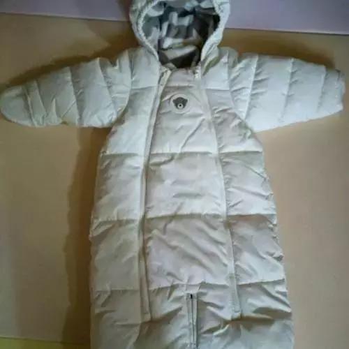 夜晚24度左右宝宝穿什么睡袋,适合宝宝22度穿的睡袋