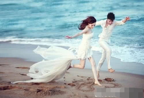 李小璐离婚属实吗,李小璐否认离婚传闻