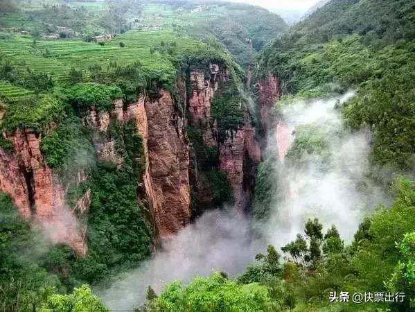云南十大红色旅游景点都有哪些,云南西双版纳有哪些景点值得去玩