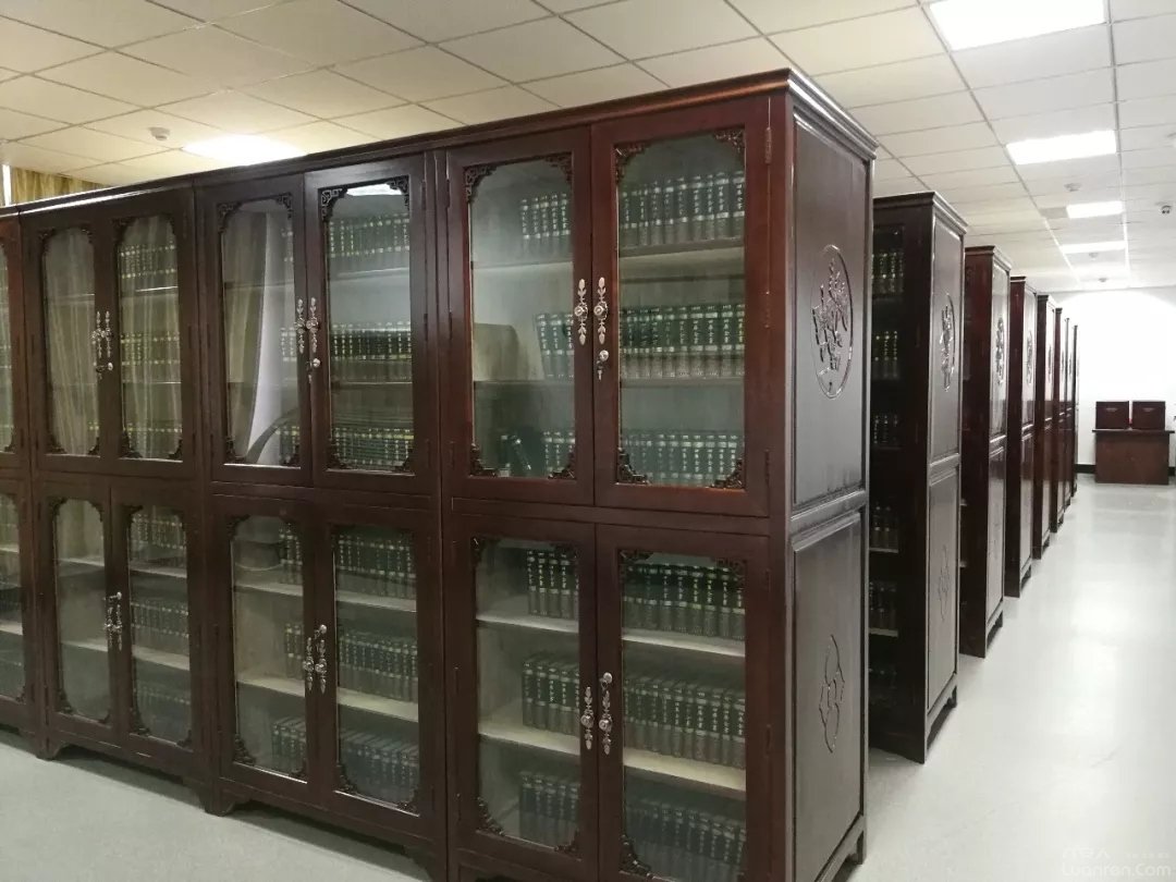 一个人、22年、2.2万册古籍书，皖西学院有“国宝”……