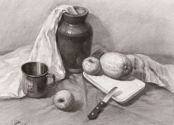 素描衬布的画法和步骤,你掌握了平面图的绘画方法了吗