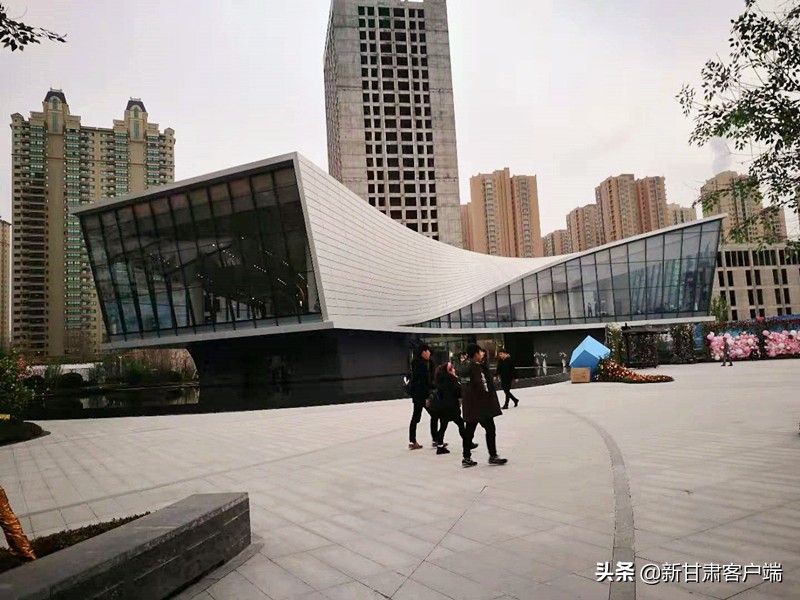 万达能给城市区域带来什么,万达广场会带动区域经济发展吗