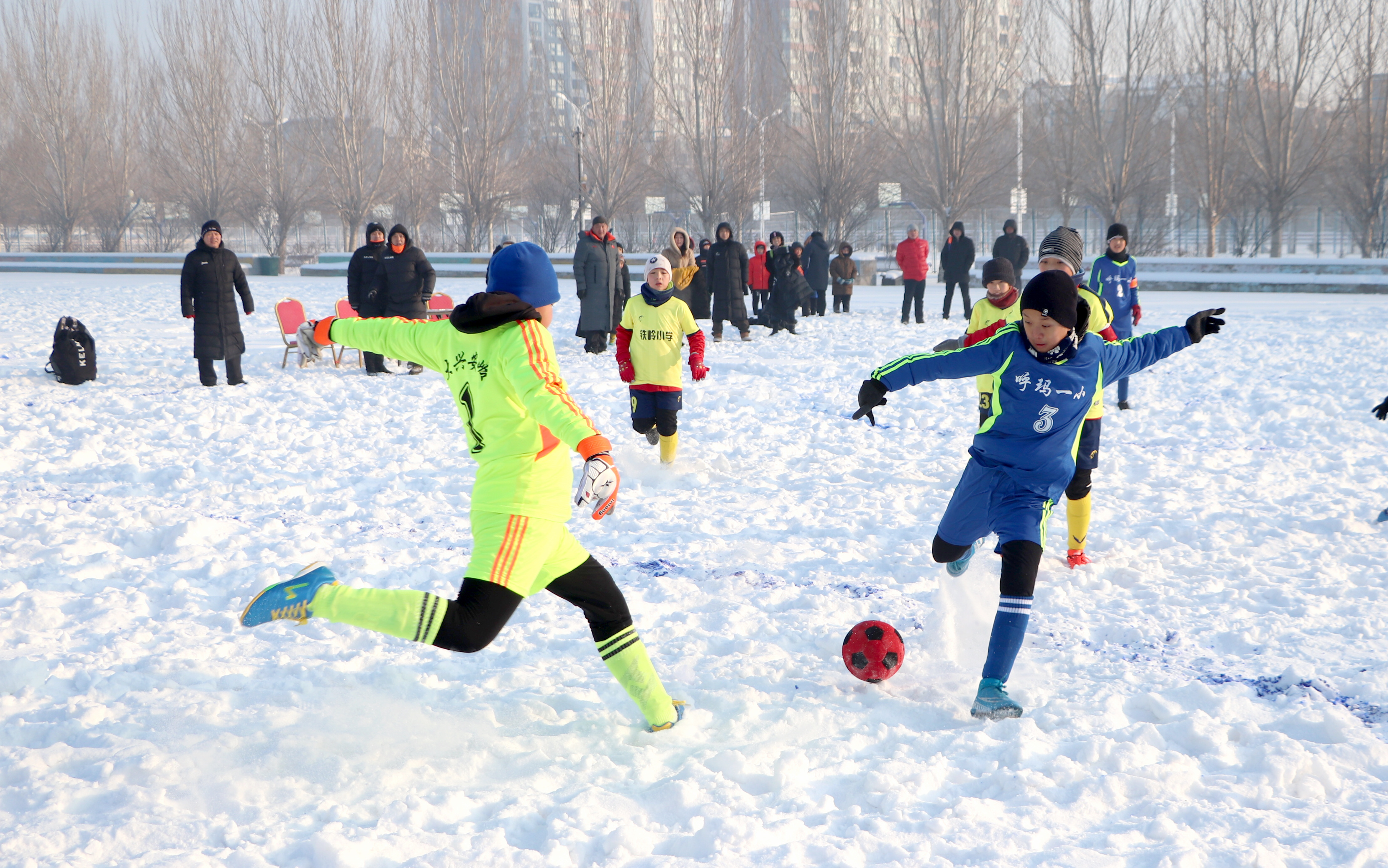 黑龙江省雪地杯足球落下帷幕,2019年哈尔滨雪地足球比赛