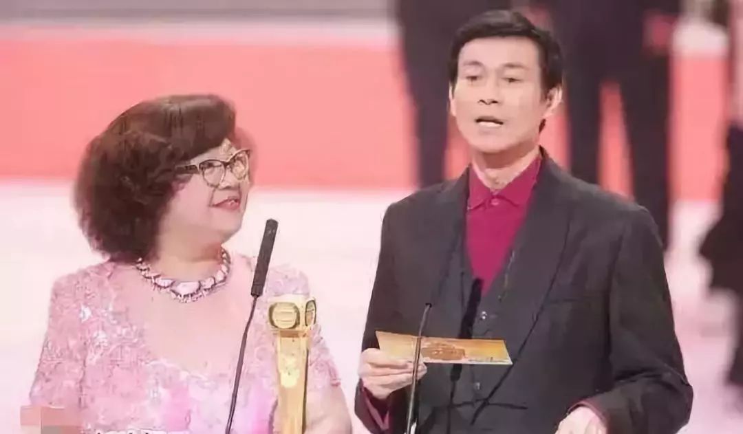 采访肥姐说张国荣完整版,张国荣对肥姐的评价