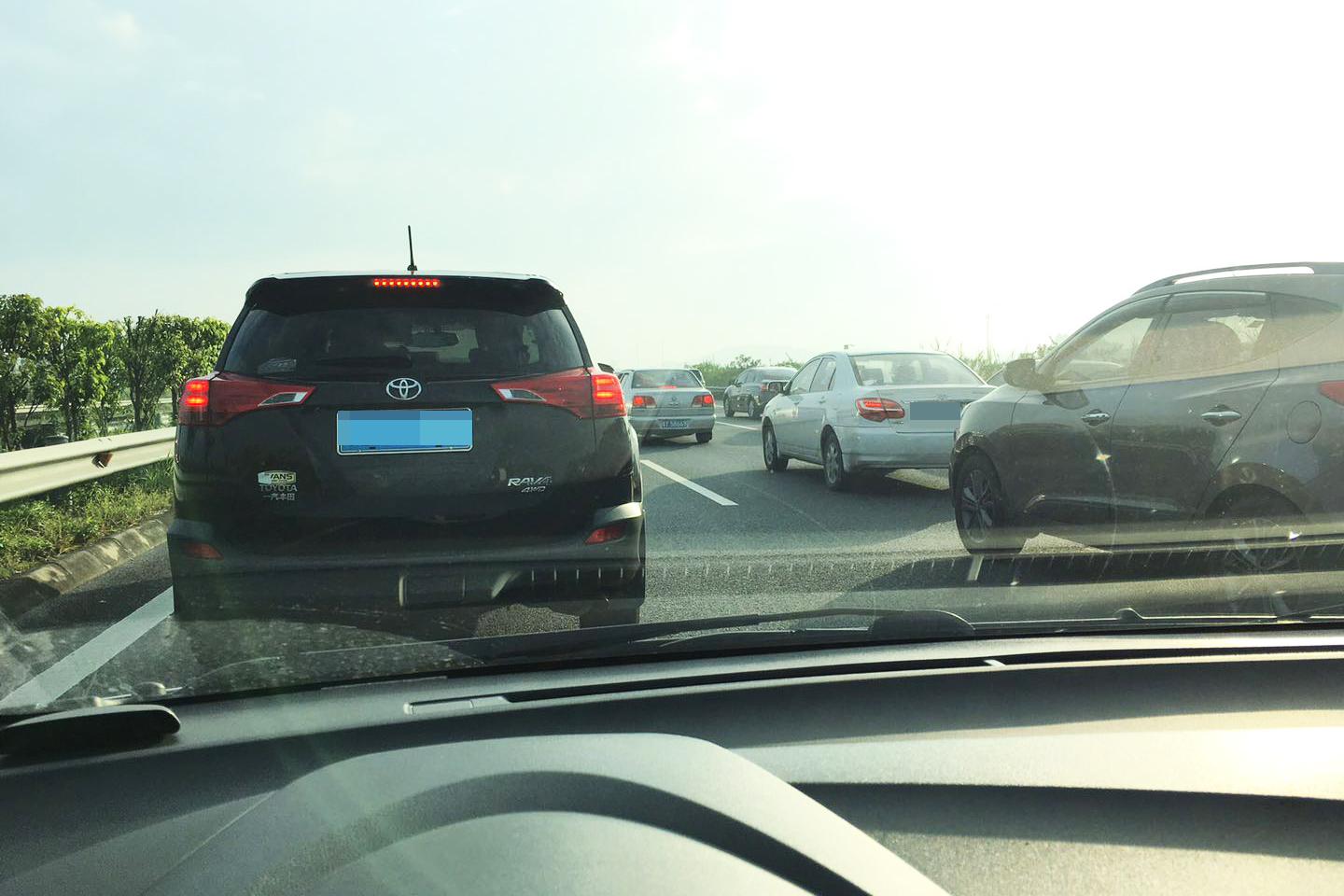 四月份吃西瓜为啥拉肚子,回老家吃东西拉肚子