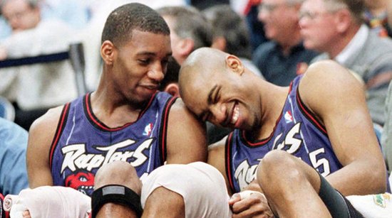 麦克格雷迪35秒13分全场完整版,麦克格雷迪单手持球照片