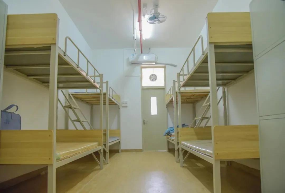 南海最新学校,南海九所重点高中