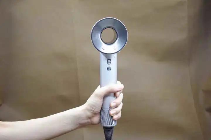 知道这些，你的头发再也不会干枯毛躁了