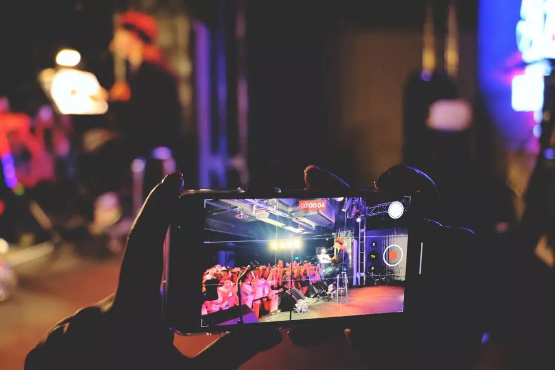 livehouse为什么受大众追捧,为什么那么多livehouse