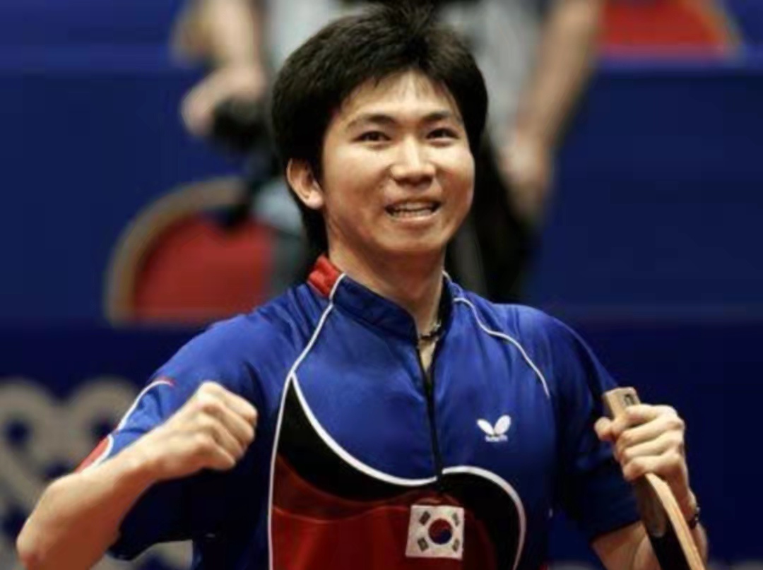 王皓奥运会的三次亚军都输给了谁,王皓三次奥运银牌采访