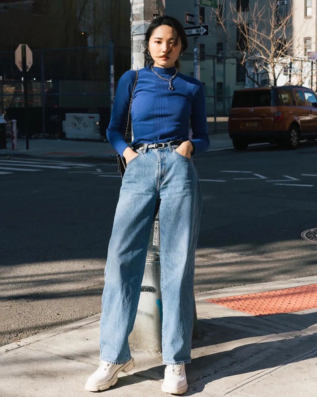 时髦又百搭的牛仔裤，却总是穿不好看？因为版型没选对