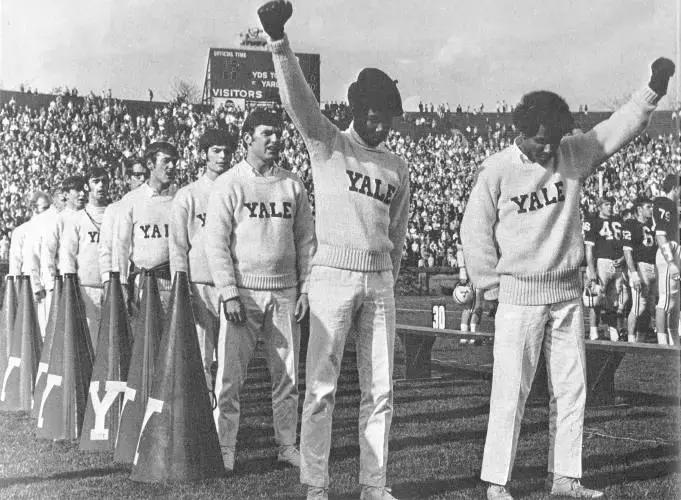 哈佛和耶鲁到底哪个最厉害,耶鲁与哈佛对决