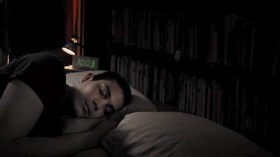 年度票房冠军,成人世界的赤裸真相,这片扒光了给你看