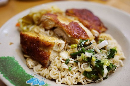 香港自由行详细旅游攻略大全,香港自由行一天的旅行攻略视频