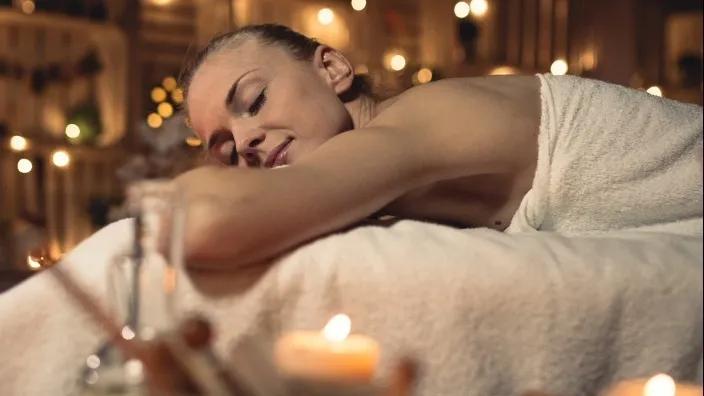 鏋佽嚧濂㈠崕spa,榄旈兘韬綋spa