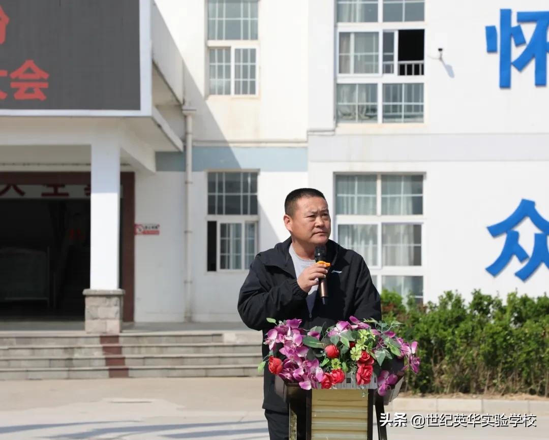 浜旀槦灏戝勾,浜旀槦灏戝勾鎵窞