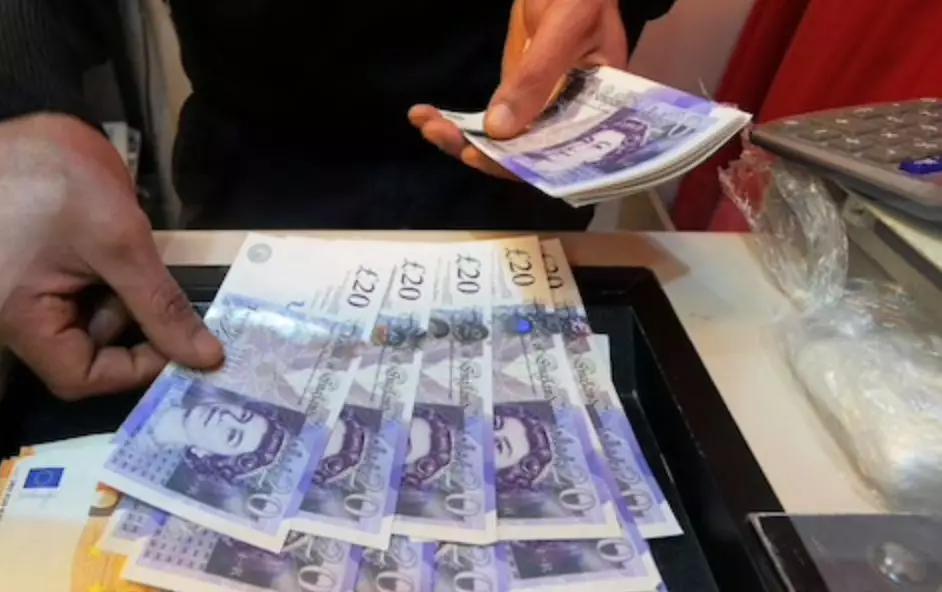 中国留学生被判5年徒刑,中国留学生被判28个月