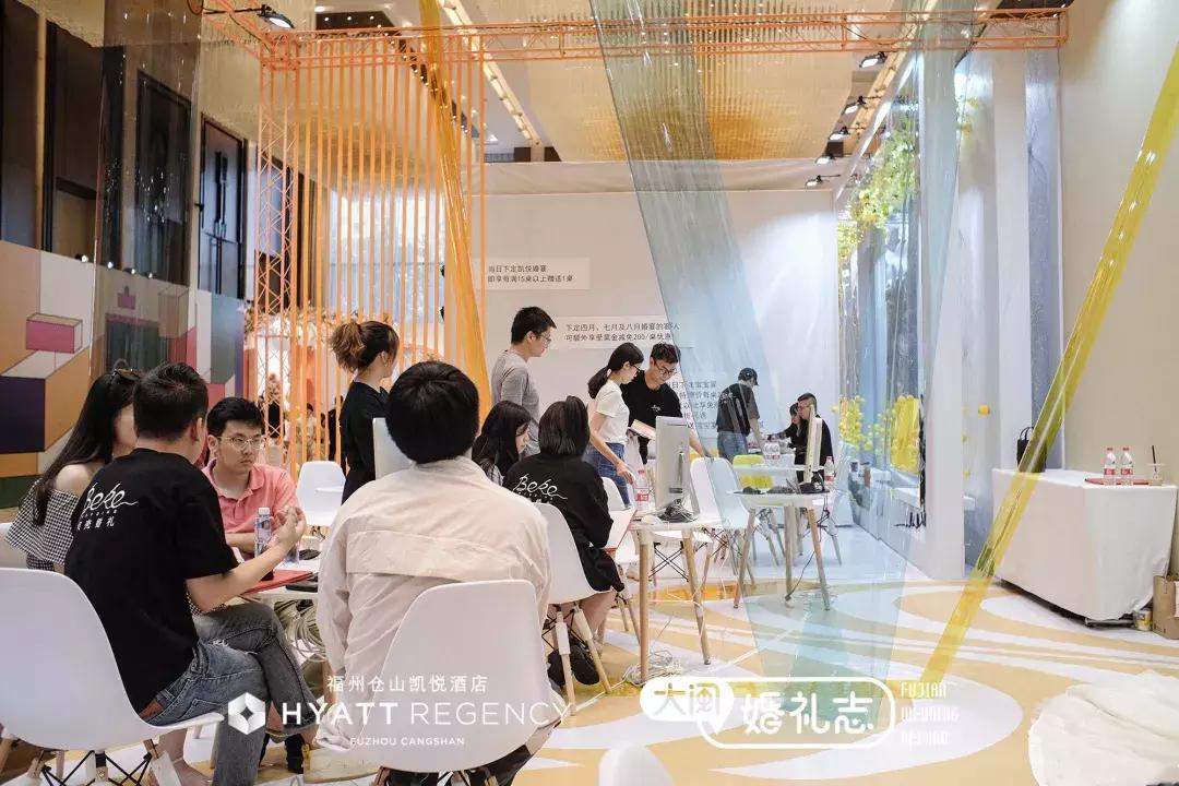 从万元婚纱照到10万婚宴,为什么全福州备婚的人都来参加喜事会