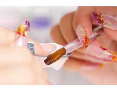 孕妈佩戴珠宝,孕期戴首饰有辐射吗