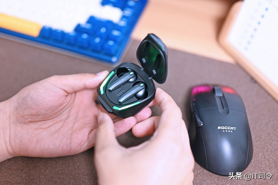 这才是游戏耳机该有的样子,奥恳黑曼巴ES07游戏耳机使用体验