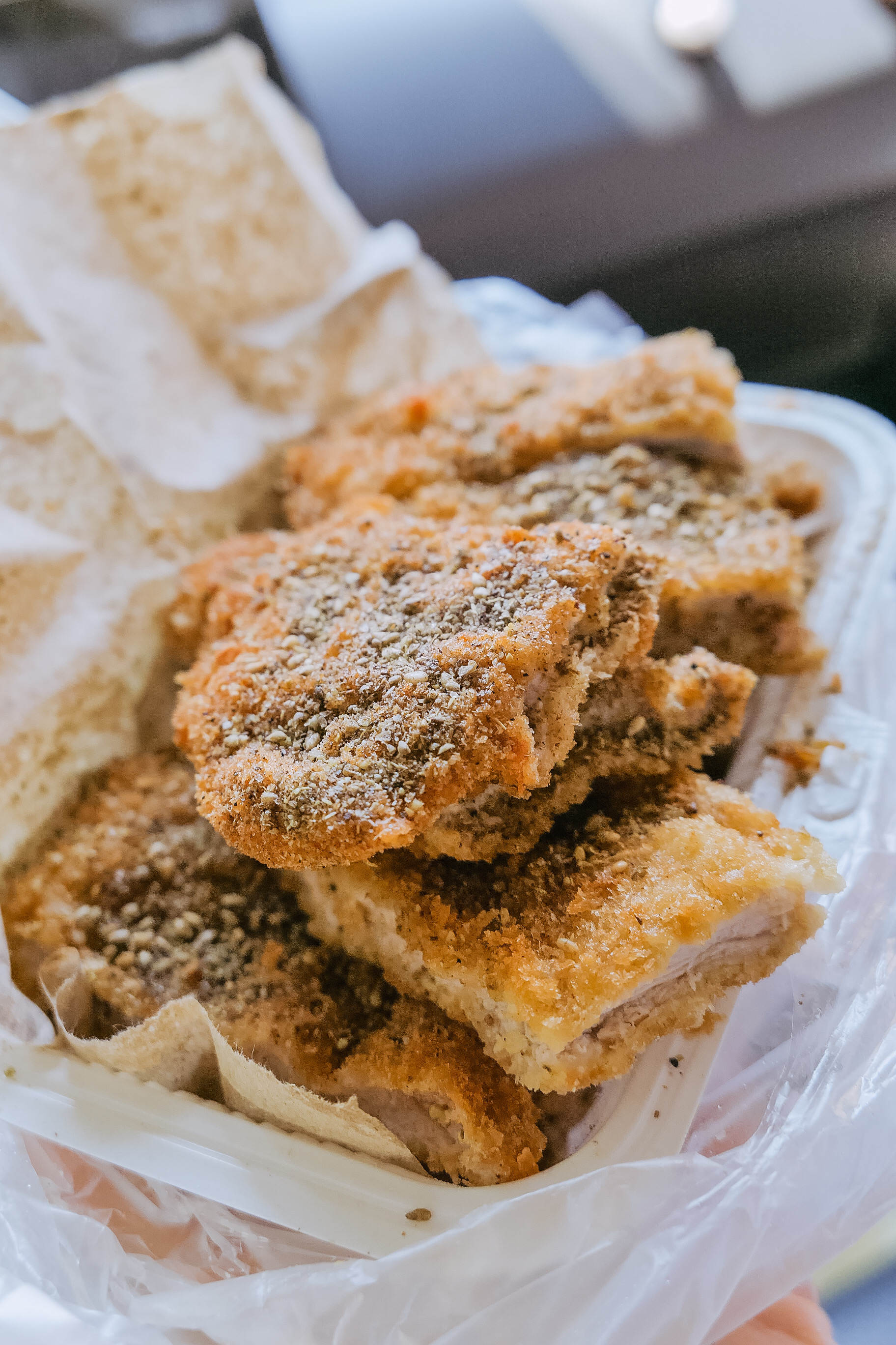 在天津，百十年来西餐一直和煎饼果子si“盟兄弟”？