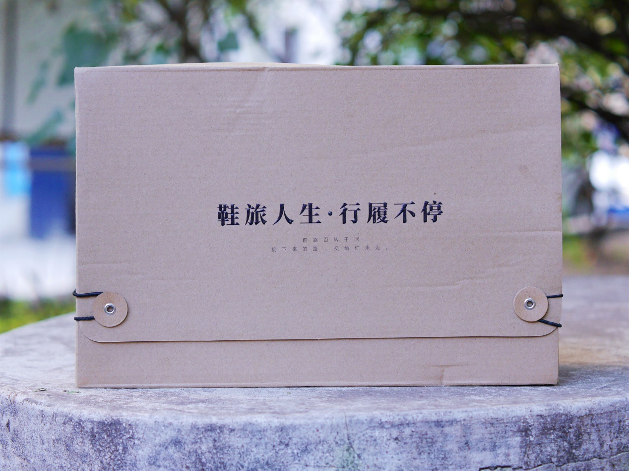 小米入侵皮鞋市场,商场实体店几千元的真皮皮鞋它只卖369