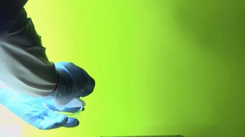 国产汽车遭遇“水银门”吵翻天,车里撒了水银,会致命?