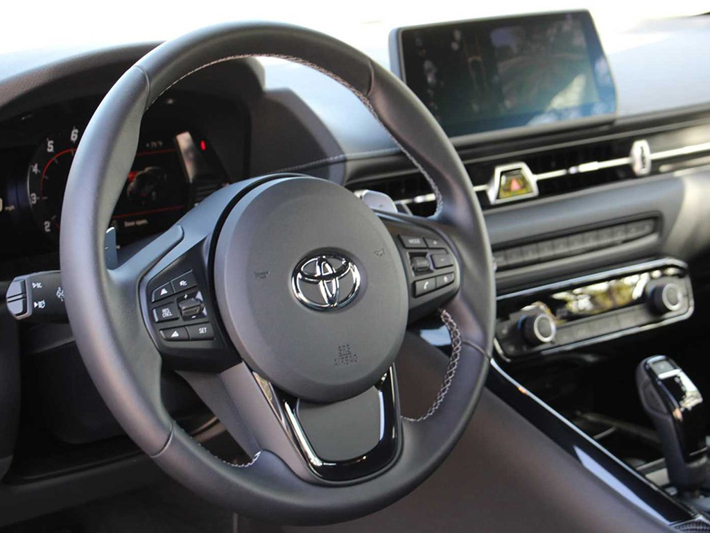 牛魔王supra和z4的驾驶感受,牛魔王丰田supra改装