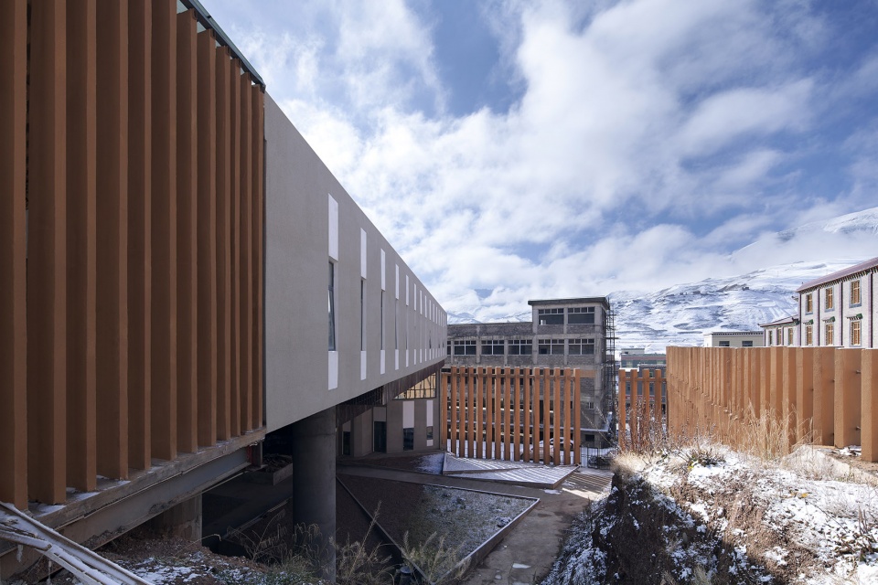 藏医院文化创新,西藏丁青县藏医学院