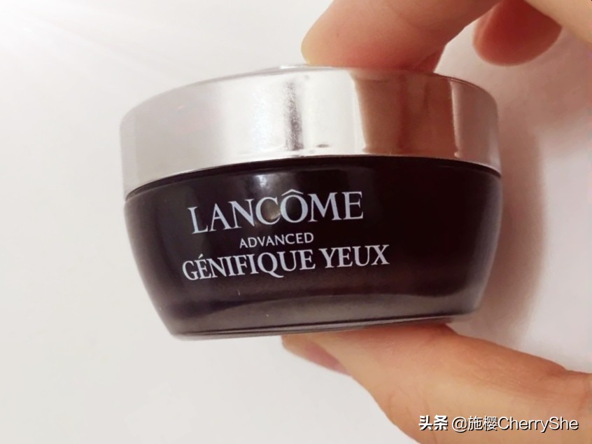 雅诗兰黛和兰蔻的眼霜怎么选,雅诗兰黛眼霜和兰蔻眼霜哪个更好