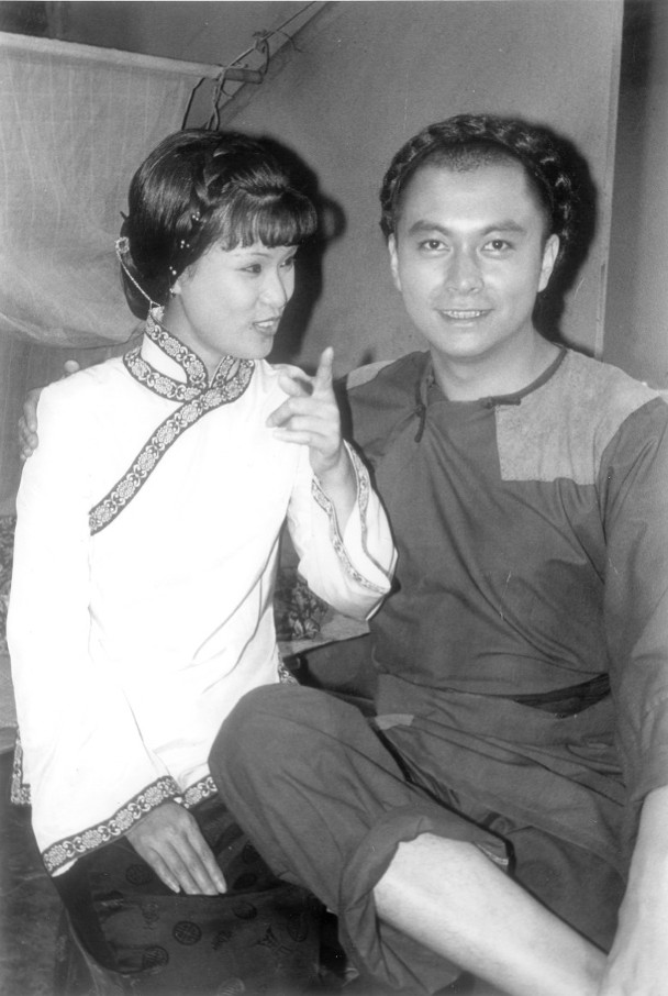 亚视一哥遗孀胰脏癌病逝,12年无法走出丧夫之痛,拒绝出门见人