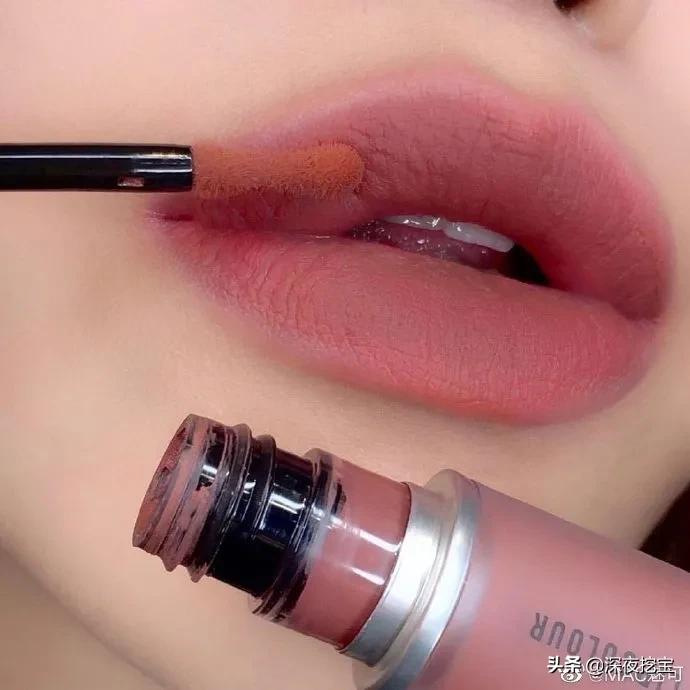 别再追问色号了！2020年最热门的口红都在这