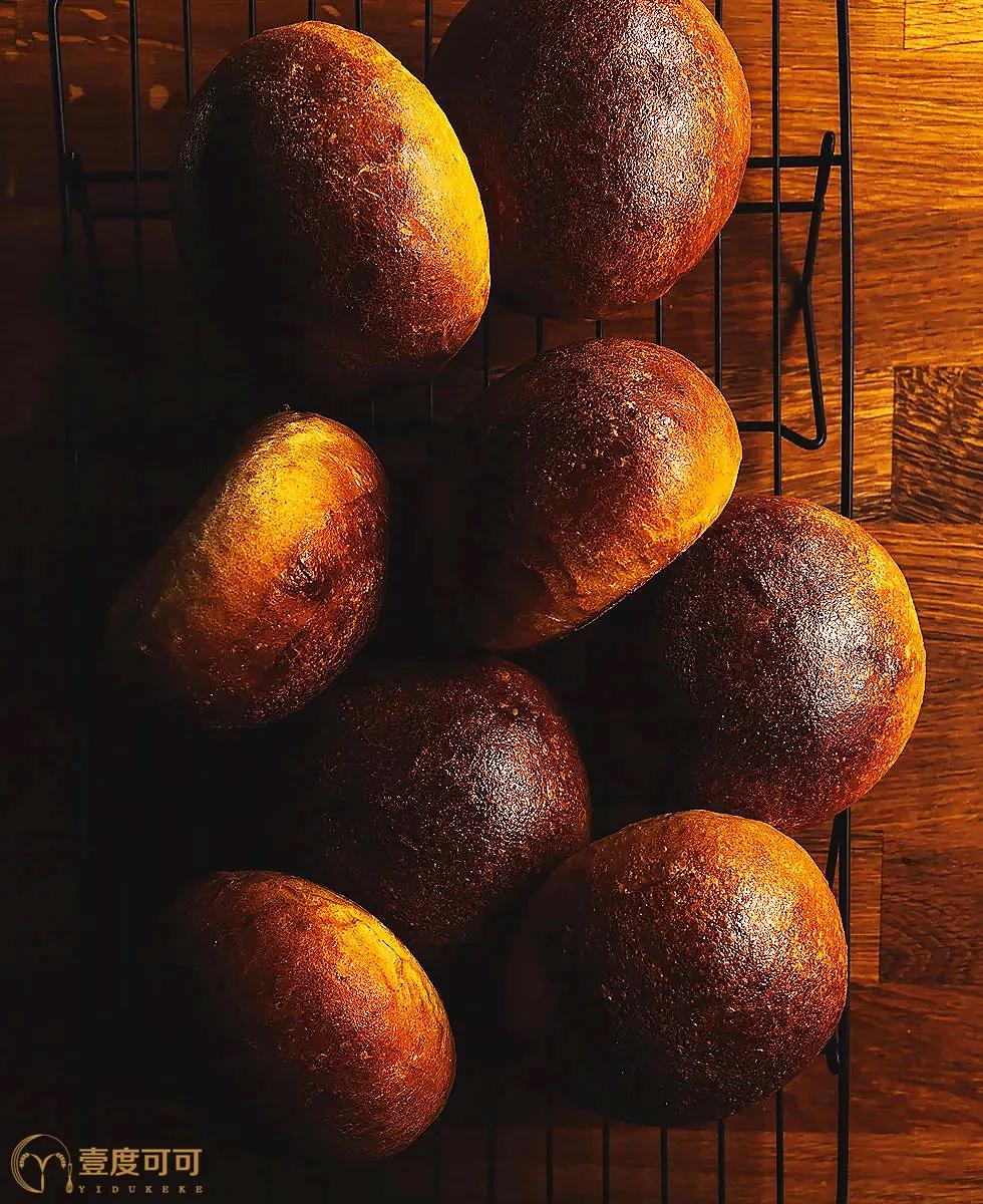 韩国蒜香黄油面包的做法,奶油芝士夹心面包