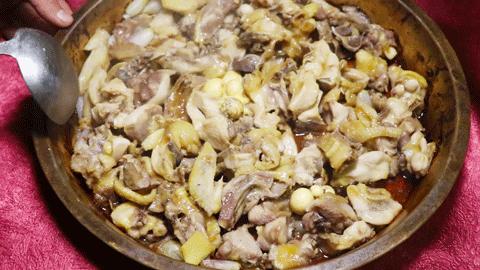 铜盘焗鸡的正宗做法,特色铜盘焗鸡