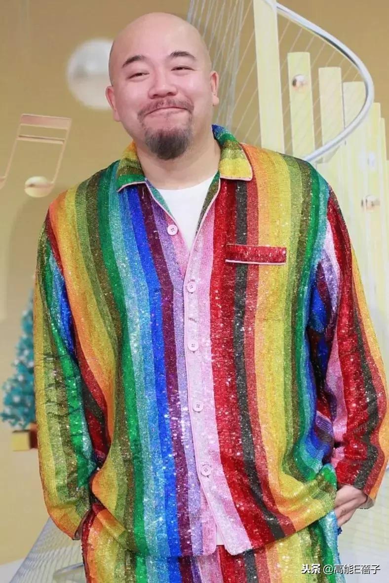 沈梦辰打假事件,沈梦辰卖旧衣引争议