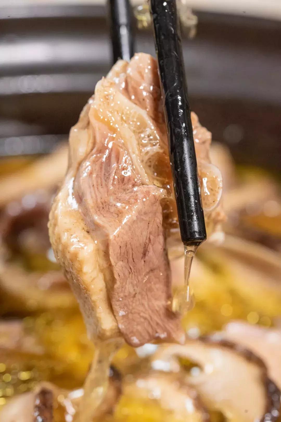 500平米的粤菜馆,粤菜5000元的一桌席菜单