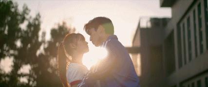 王大陆帅不帅,王大陆嘴大还是很帅