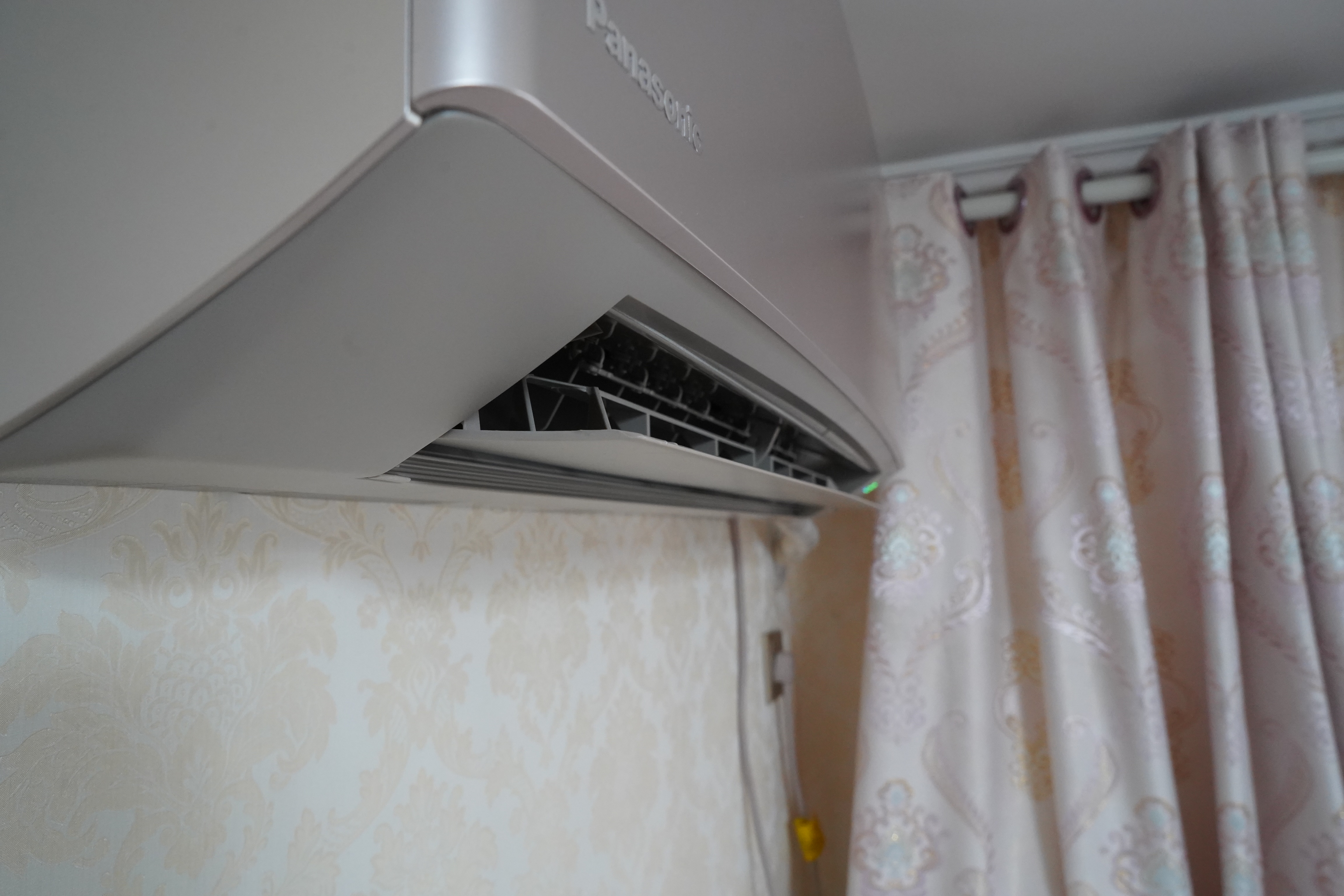 除菌除异味,配置高浓度nanoeX的松下D系列空调,值不值得买?