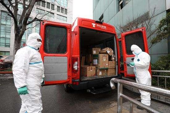 伊朗人好奇中国人怎么能在家宅14天?京东告诉你:可以的!