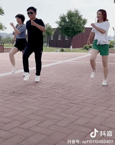 这群上不了赛场的人,给辱骂奥运会运动员的喷子上了最好的一课