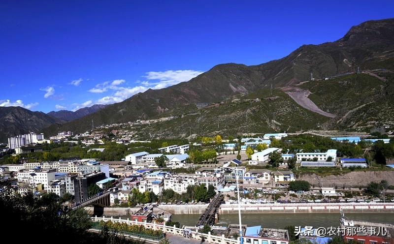 鍒濊鏄岄兘,鍒濋亣瑗胯棌