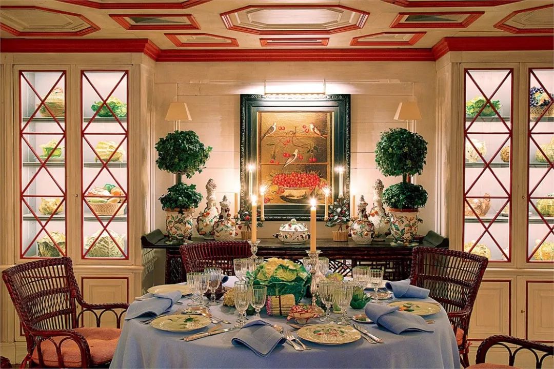 意大利品牌华伦天奴,华伦天奴首席设计师