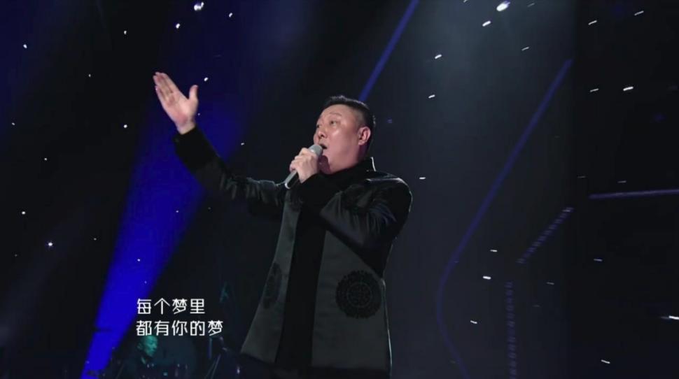 韩磊摔倒节目完整版,韩磊超常发挥